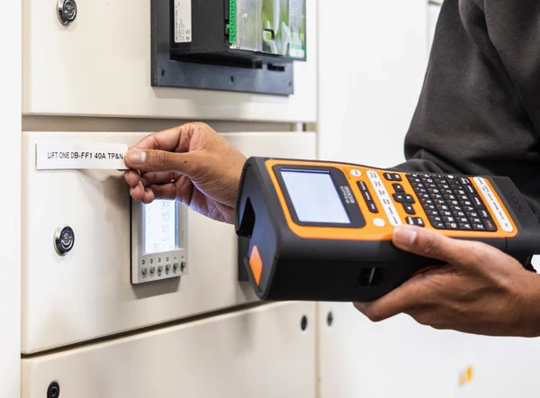 کاست TZe تا عرض 24 میلیمتر