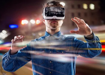 واقعیت مجازی