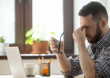 بهترین مانیتور برای سلامتی چشم