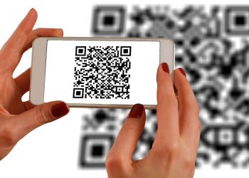 تفاوت بارکد و QR