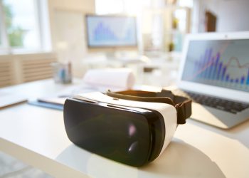 خرید ویدئو پروژکتور واقعیت مجازی