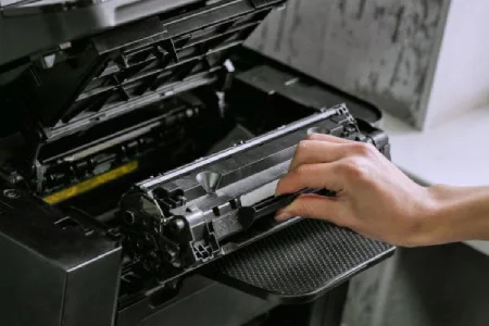 نگهداری از کاتریج لیزری