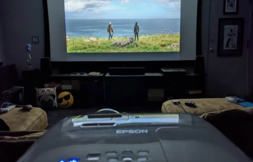 خرید ویدئو پروژکتور مناسب منزل